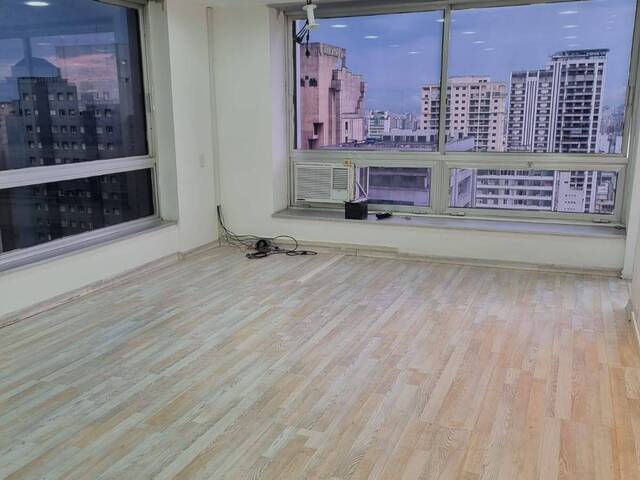 Sala para Venda em São Paulo - 4