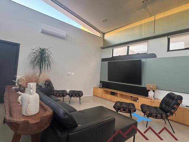 Casa para Venda em Santana de Parnaíba - 5