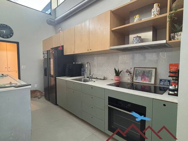 #1641 - Casa para Venda em Santana de Parnaíba - SP - 2