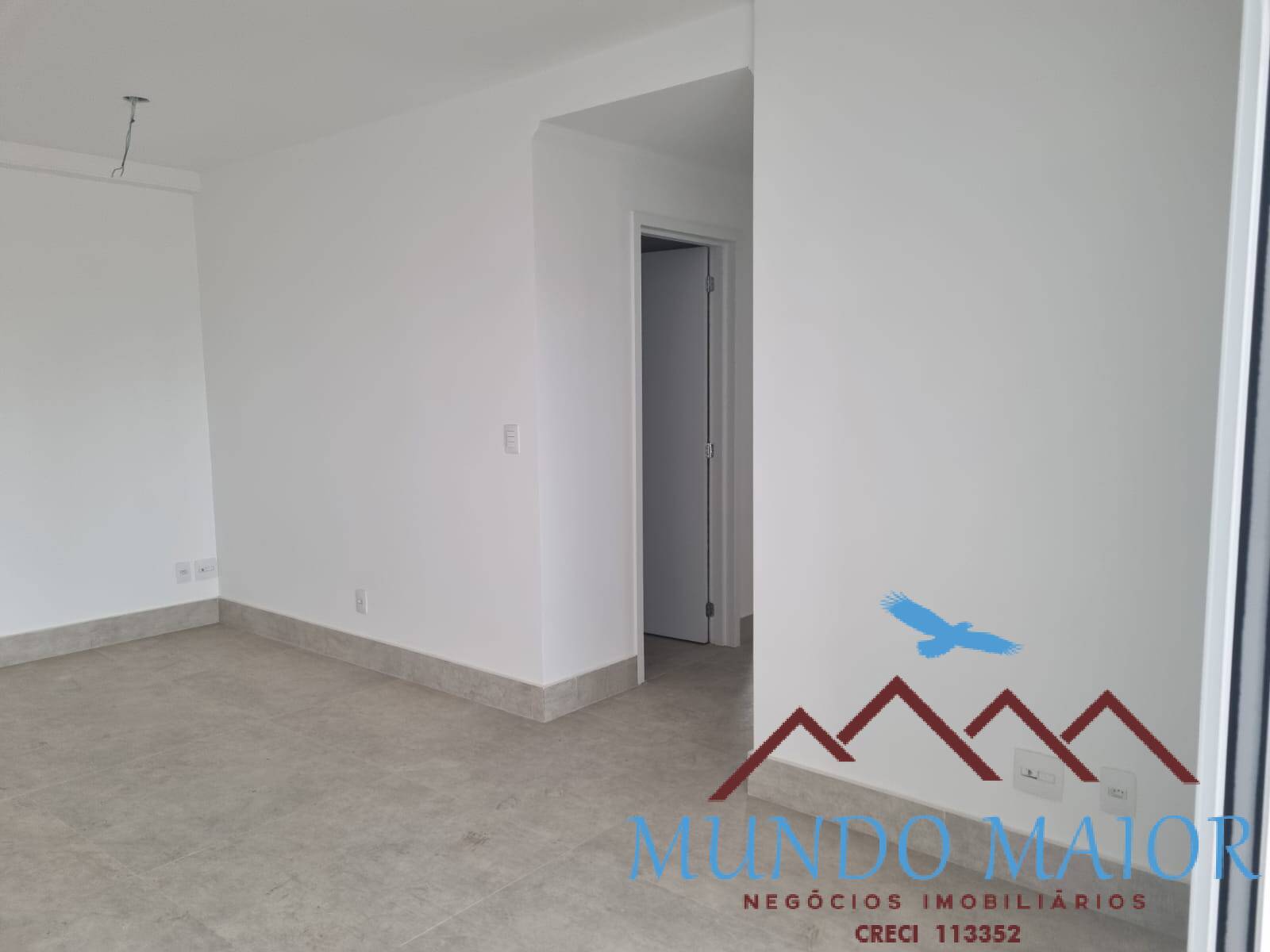 Apartamento à venda com 2 quartos, 67m² - Foto 7