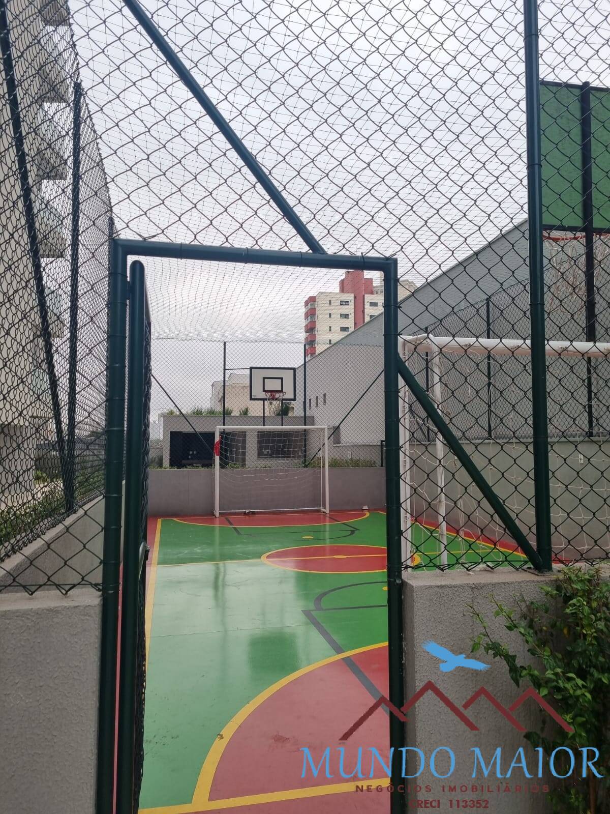 Apartamento à venda com 2 quartos, 67m² - Foto 12