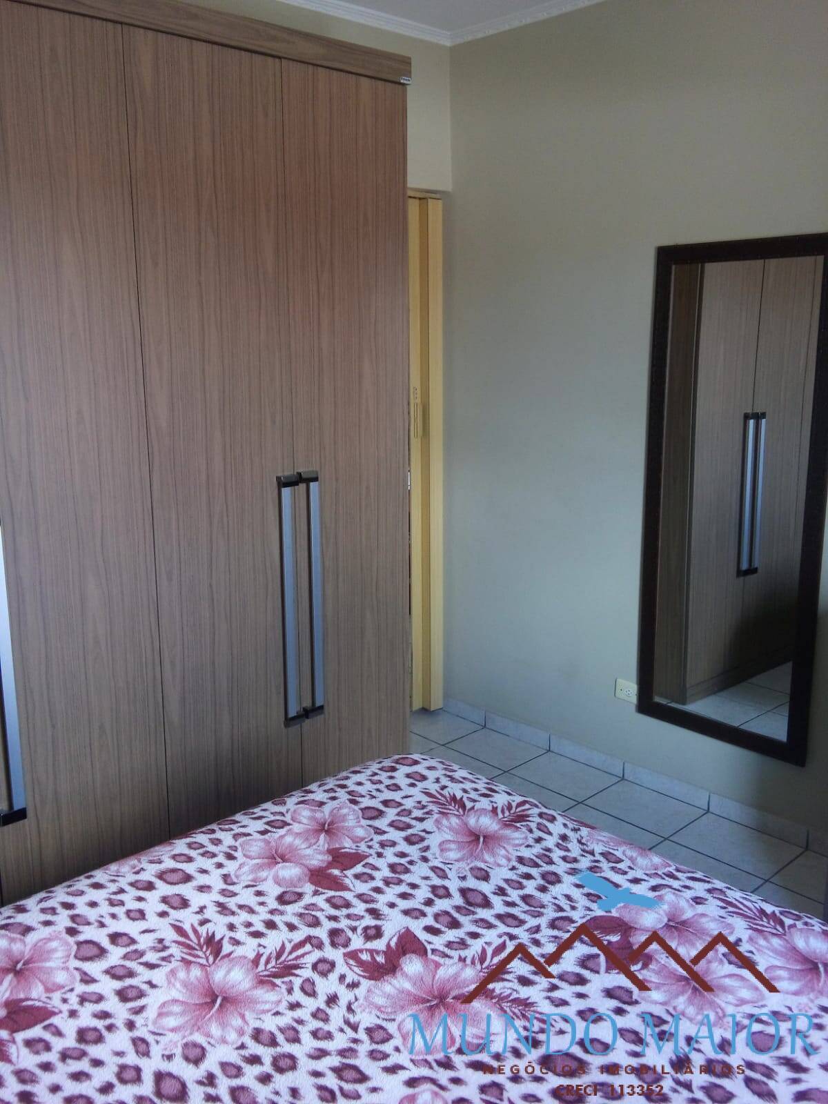 Casa à venda com 6 quartos, 260m² - Foto 30