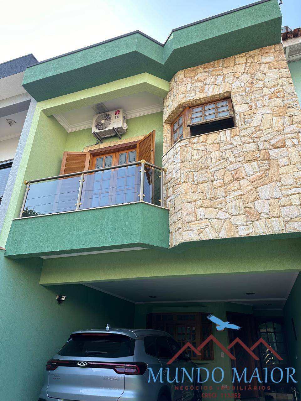 Casa à venda com 3 quartos, 195m² - Foto 2