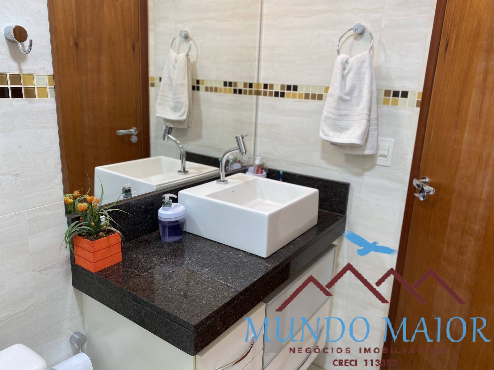 Casa à venda com 3 quartos, 186m² - Foto 33