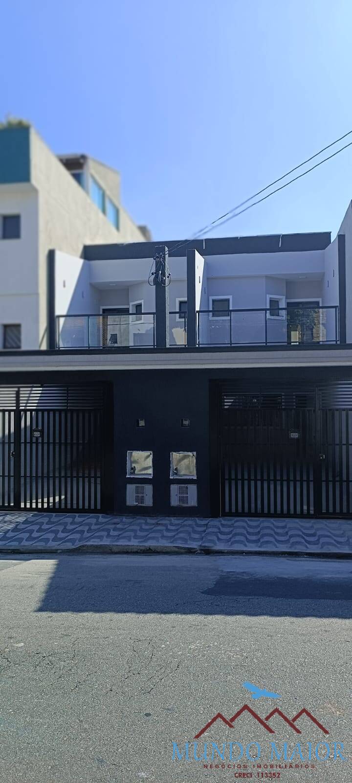 Casa à venda com 3 quartos, 150m² - Foto 1