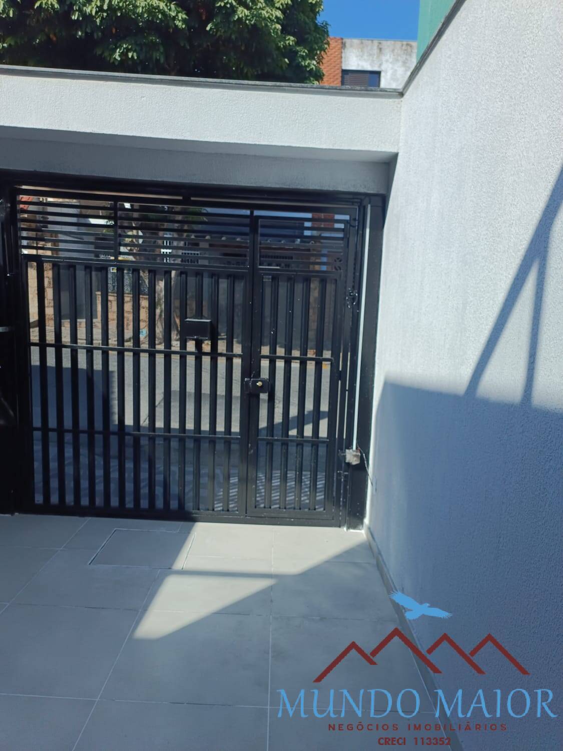 Casa à venda com 3 quartos, 150m² - Foto 2
