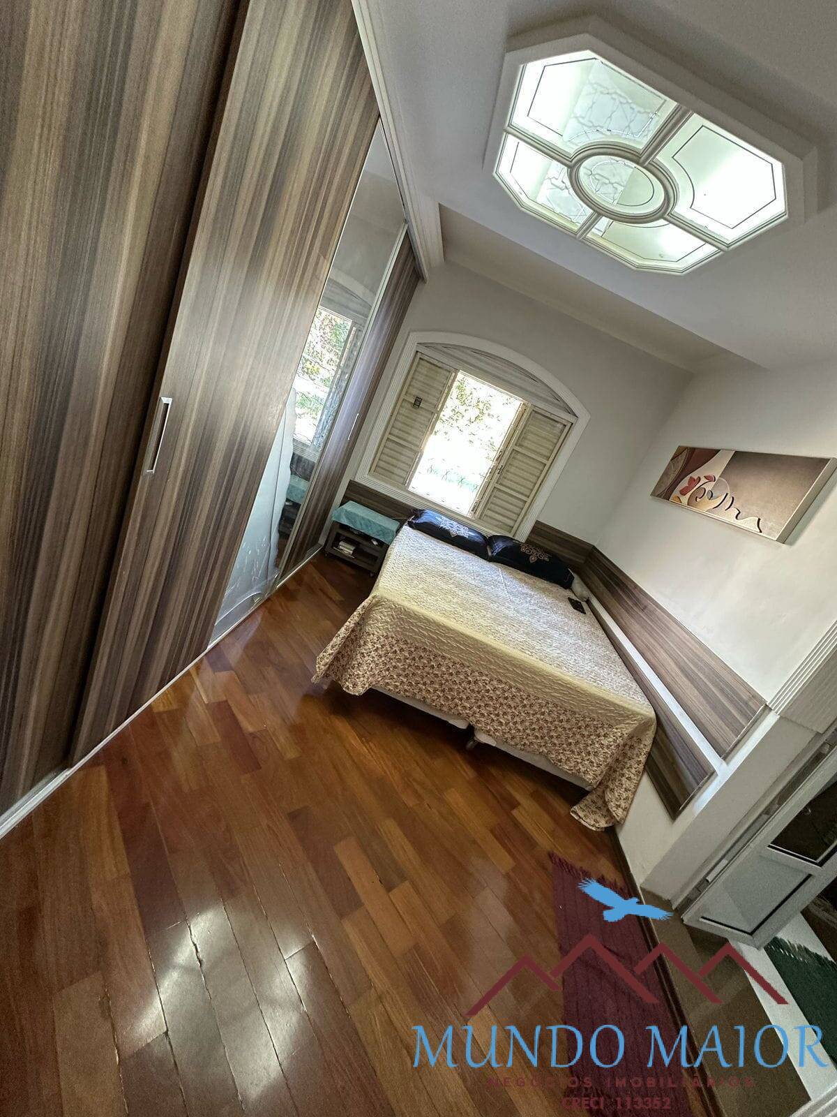 Casa à venda com 5 quartos, 295m² - Foto 16