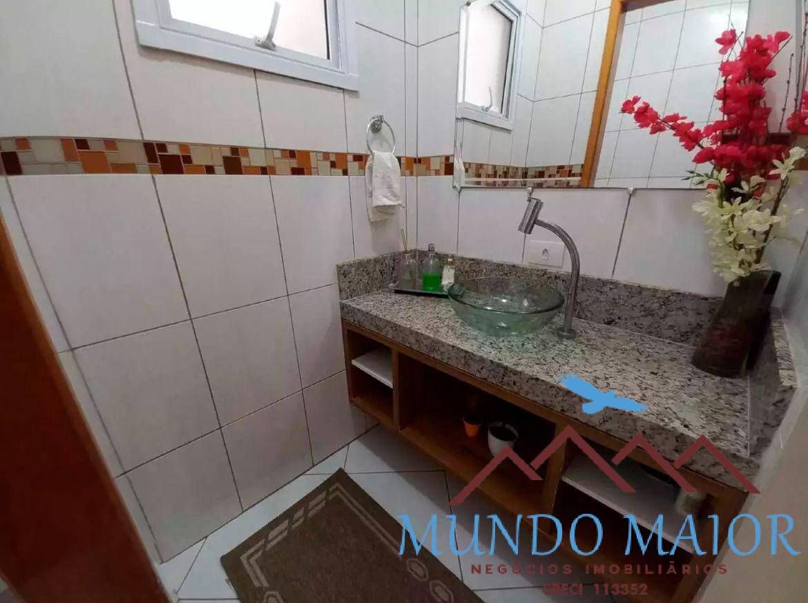 Casa, 3 quartos, 190 m² - Foto 35