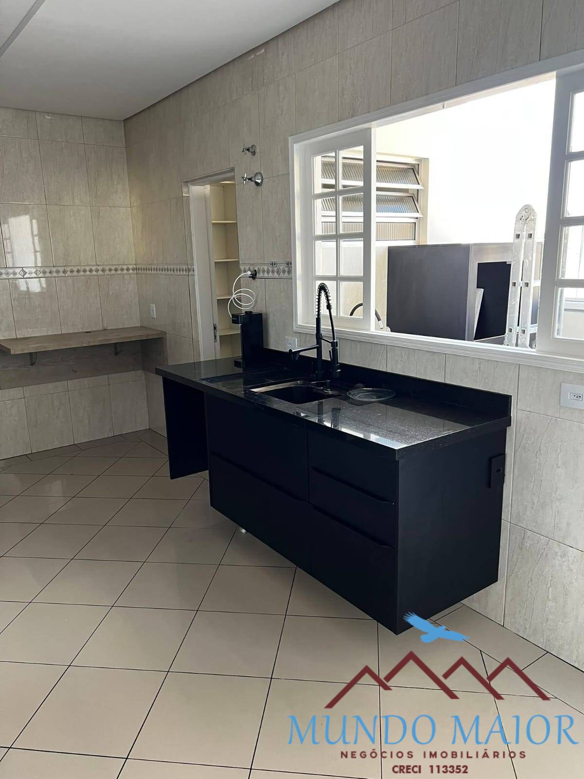 Casa, 4 quartos, 250 m² - Foto 2