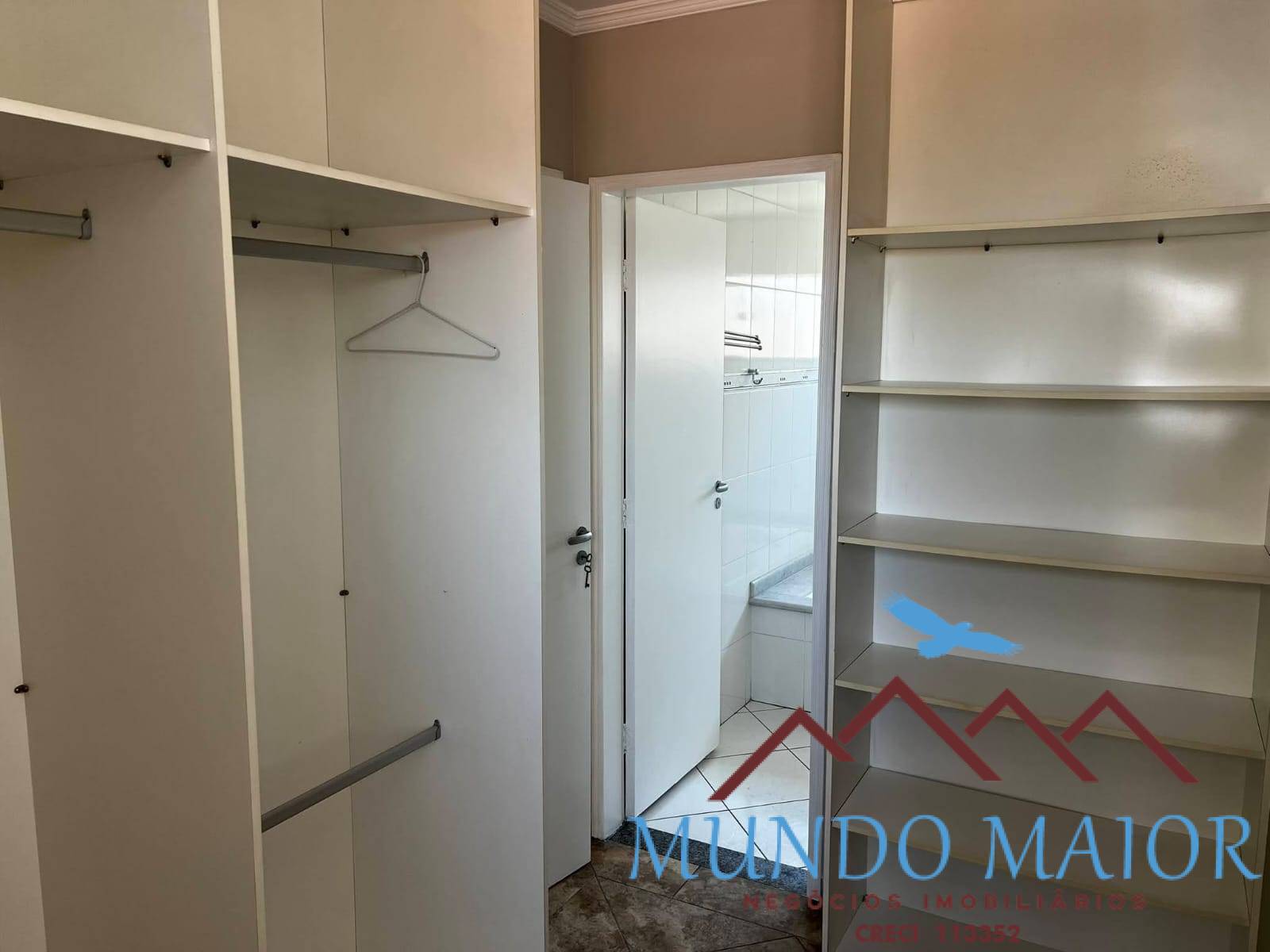 Casa, 4 quartos, 250 m² - Foto 18