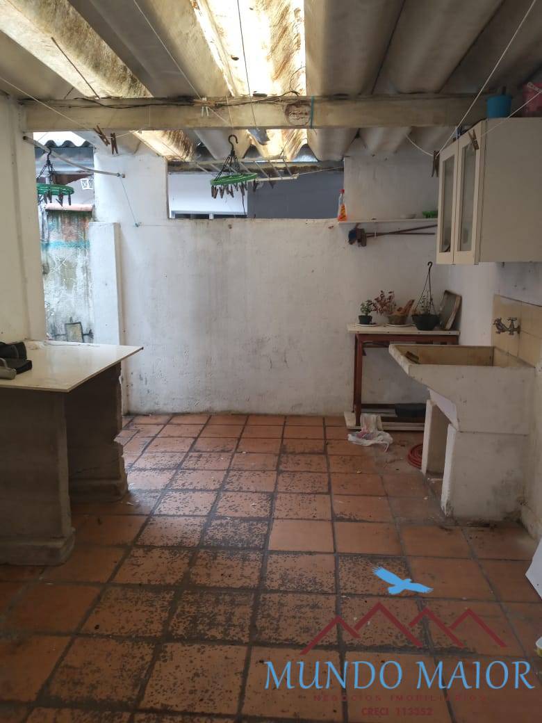 Casa, 5 quartos, 175 m² - Foto 2