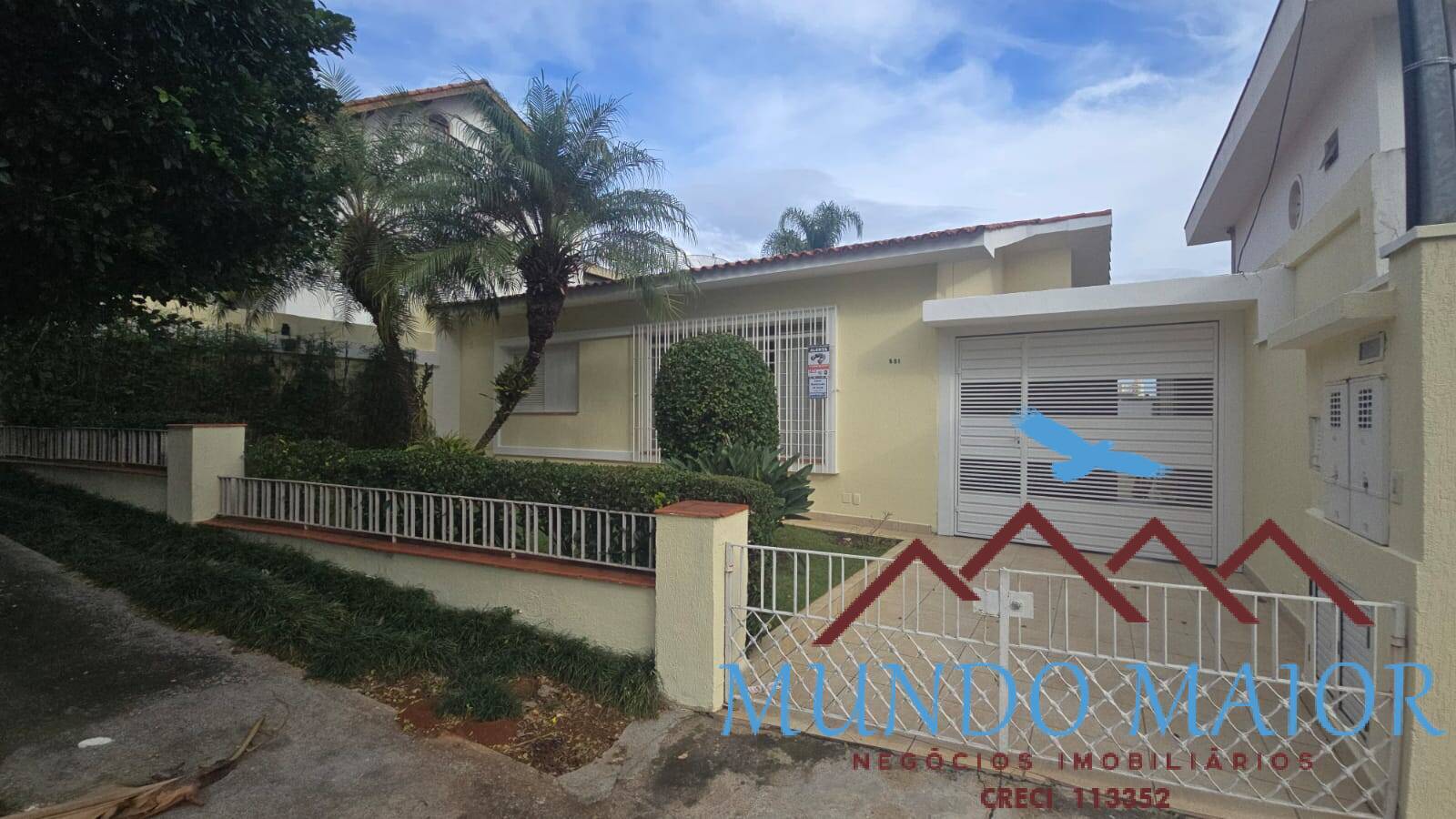Casa, 3 quartos, 285 m² - Foto 1