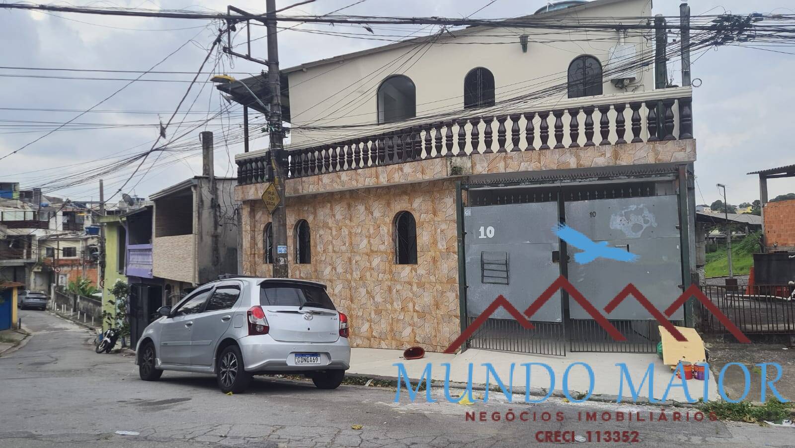 Casa, 4 quartos, 225 m² - Foto 1