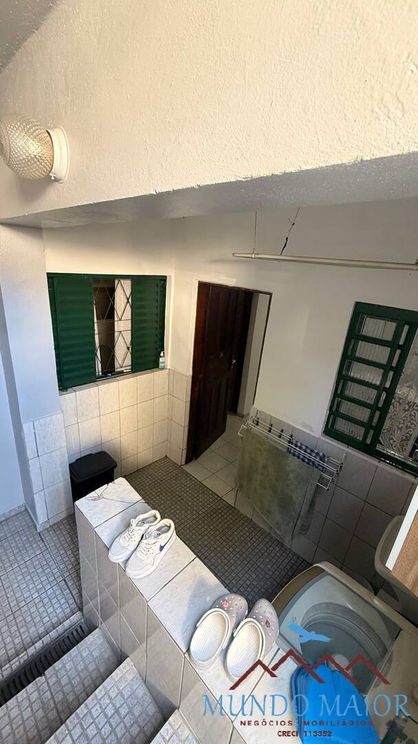 Casa, 4 quartos, 225 m² - Foto 32