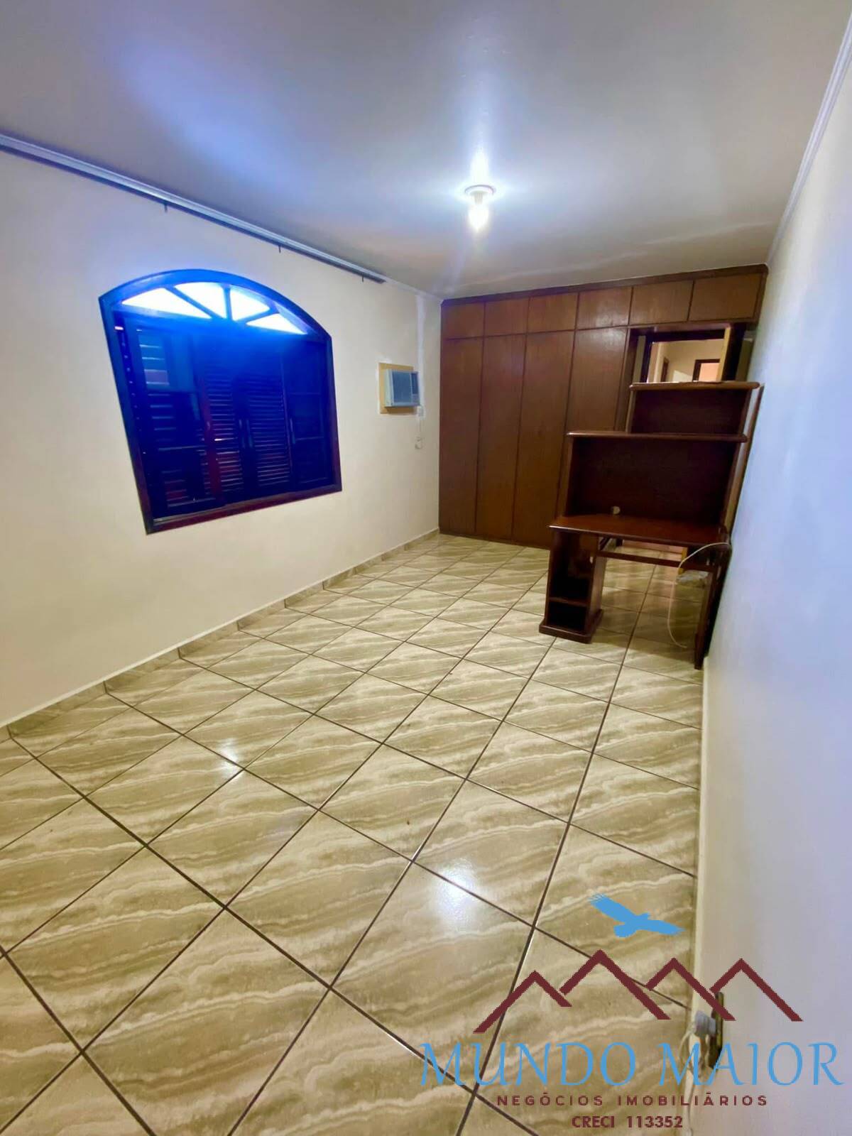 Casa, 5 quartos, 190 m² - Foto 4